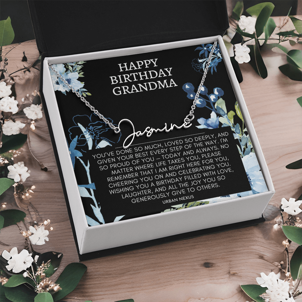 Horizontal Custom Name Necklace | Grandma